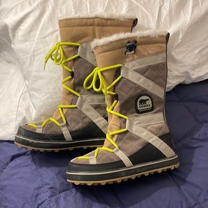 Sorel Glacy Explorer Women’s Size 8